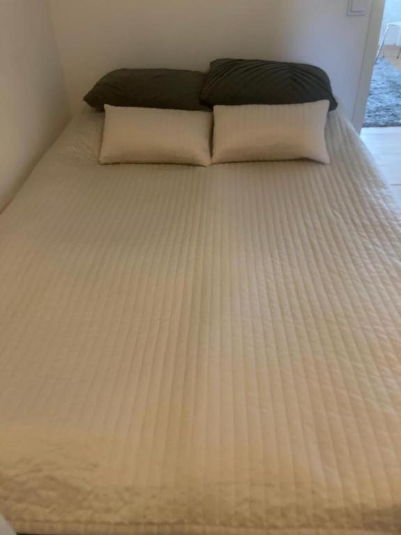Mehri Bed & Breakfast Uppsala Dış mekan fotoğraf